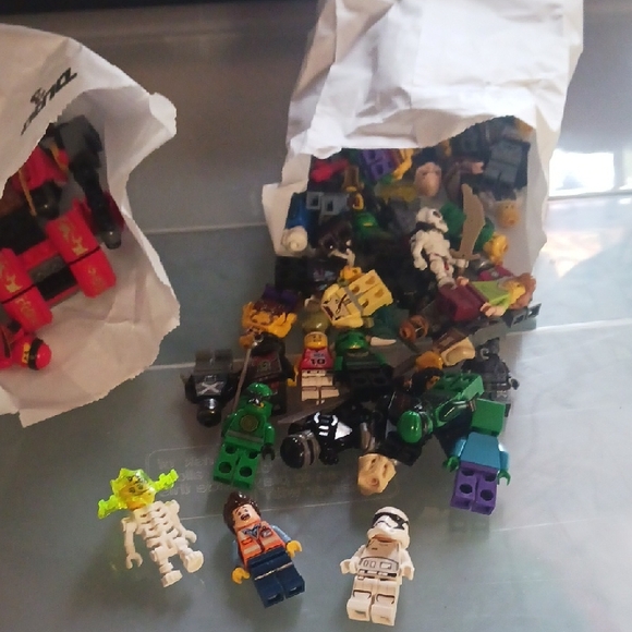 Colorful Building Blocks Set for Kids - Picture 2 of 5